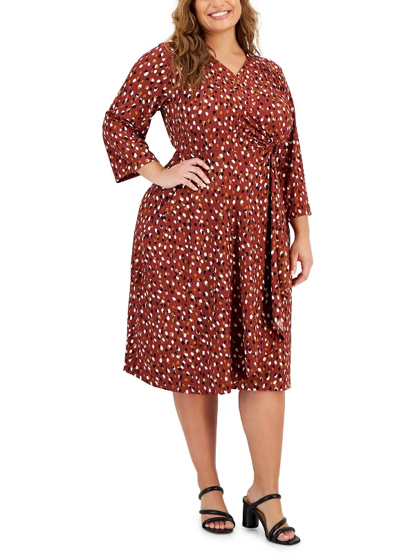 Forward Trendsetter Plus Womens Printed Elbow Sleeves Midi Dress Feminine Allure