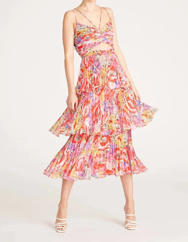 Trendy Women'S Wear Collection Luke Pleated Tier Dress In Poppy Field Pastel Floral Seasonal Trend