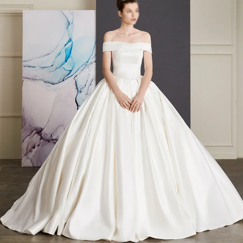 Must-Have Style Discounts Off the Shoulder Straight Neck Wedding Dress with Puffy Skirt Flash Sale