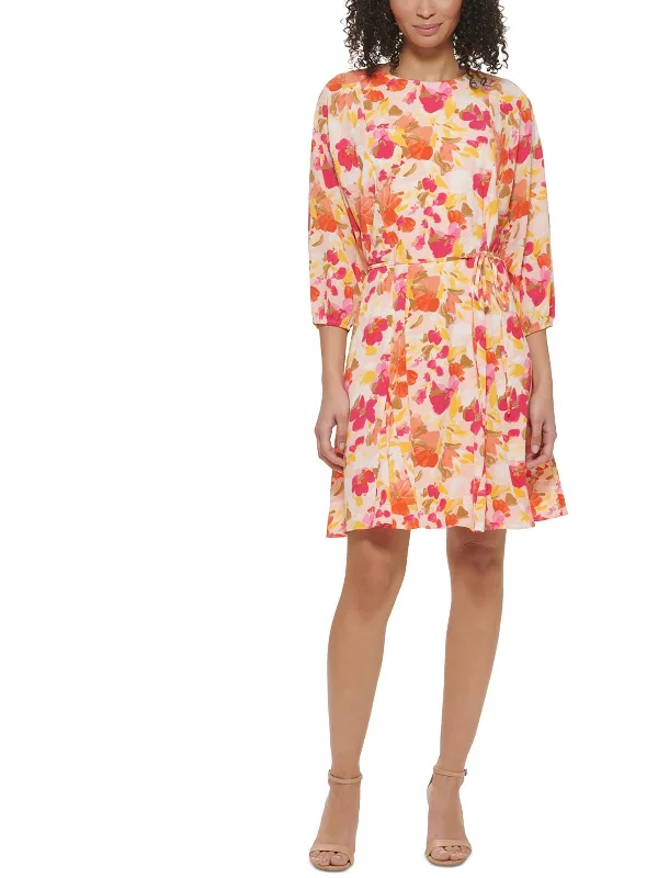 Inspired By You, Designed For You Petites Womens Crepe Floral Fit & Flare Dress Timeless Elegant