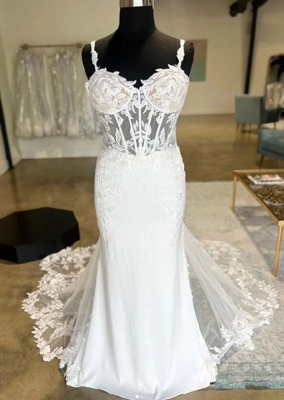 Dive Into Trendy Styles Hot Lace Mermaid Beach Wedding Dresses Long Train Straps Contemporary Elegance