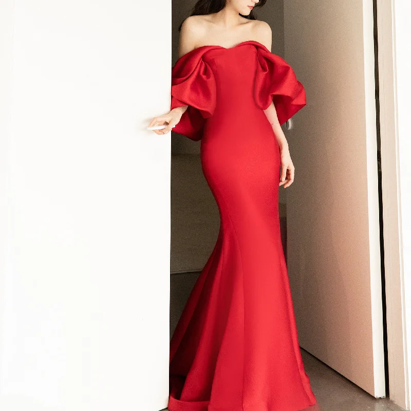 Buy More, Save More Off the Shoulder Red Mermaid Trumpet Wedding Dress for Bride Feminine Grace