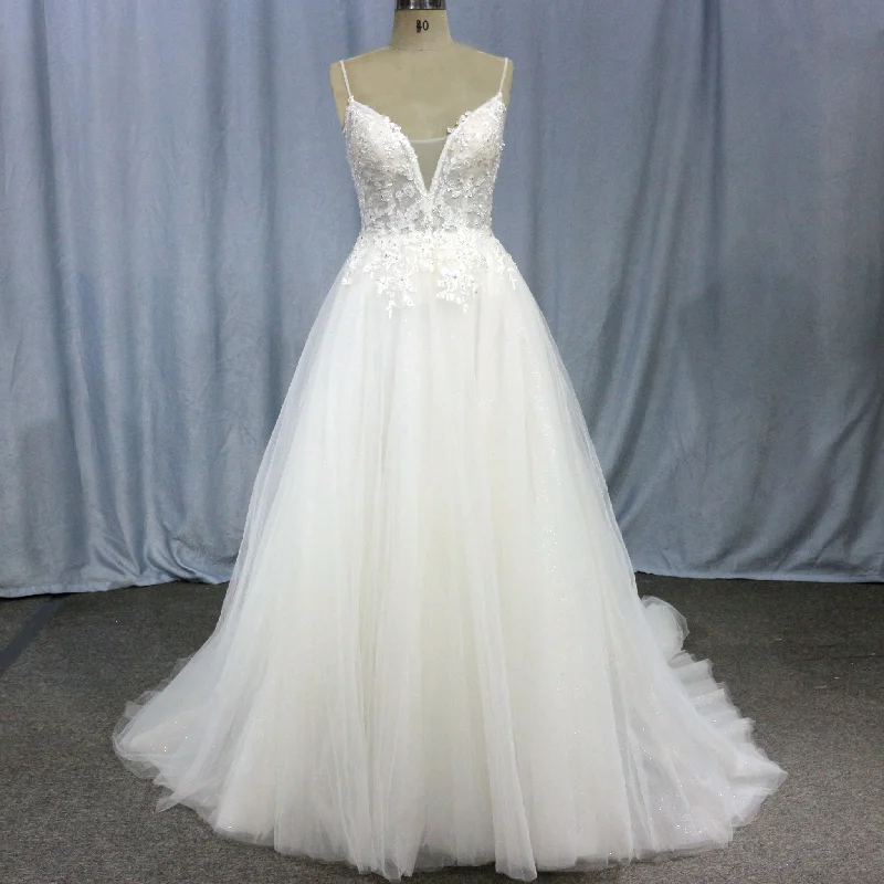 Fashion Forward A Line Bling Tulle V Neck Wedding Dresses with Spaghetti Straps Polished Finish